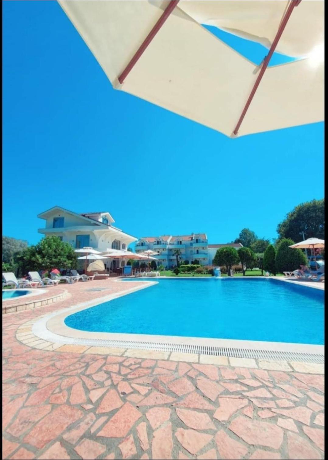 Hotel Comfort & Villas دونجي ستوج المظهر الخارجي الصورة