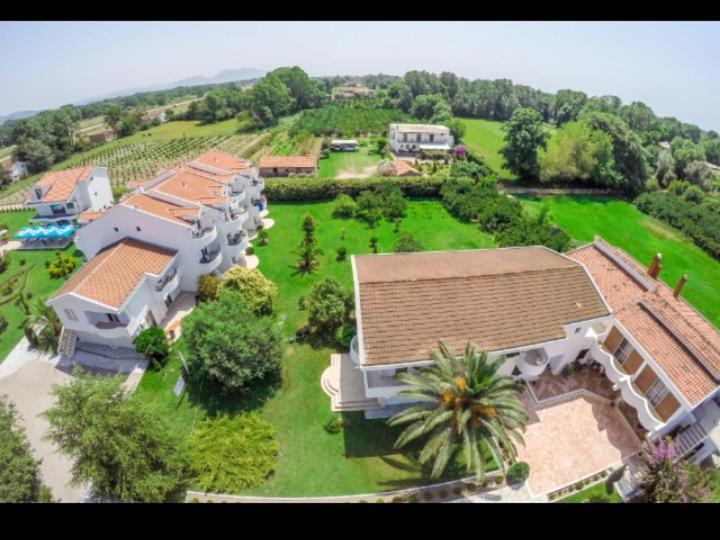 Hotel Comfort & Villas دونجي ستوج المظهر الخارجي الصورة