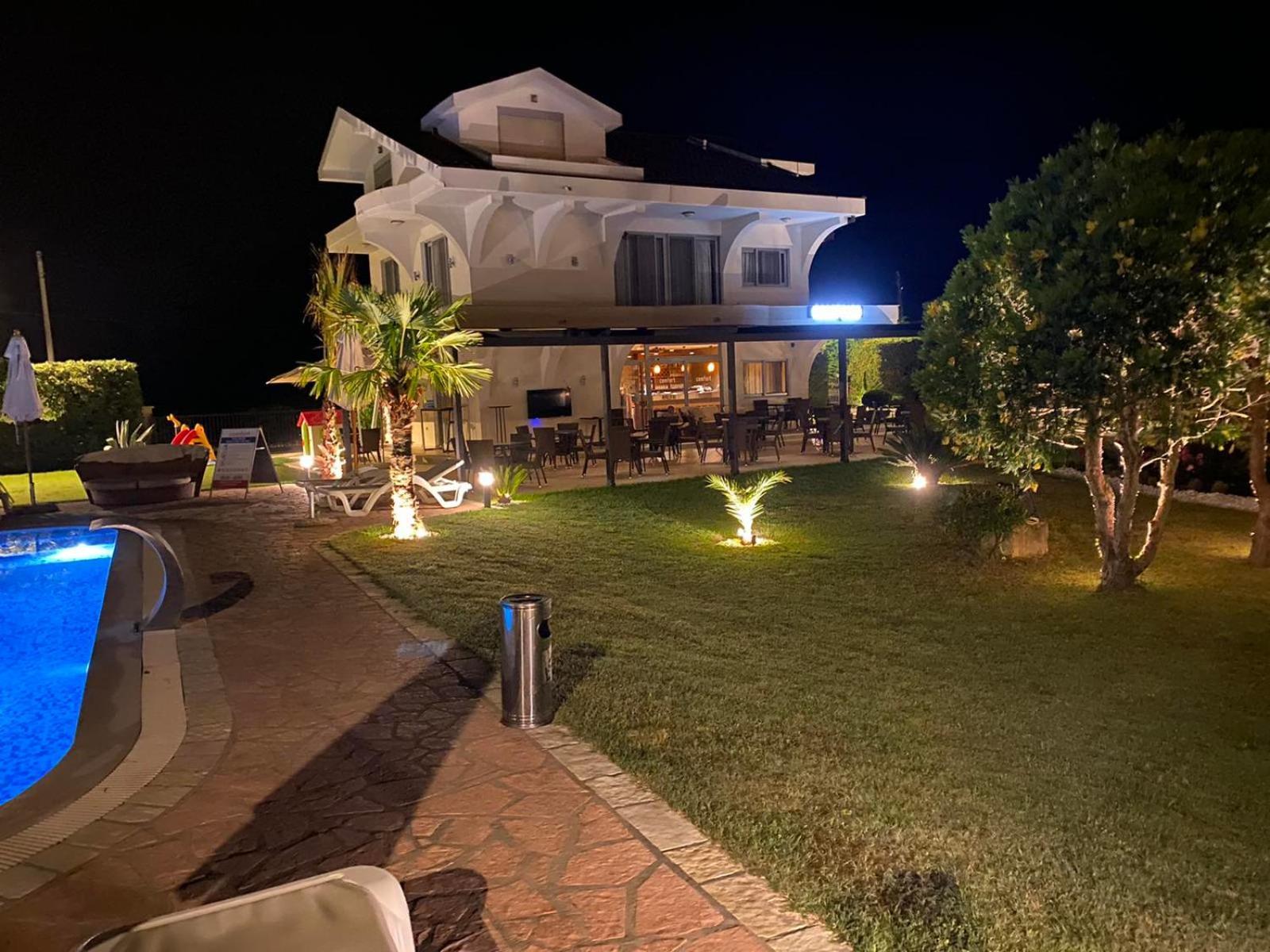 Hotel Comfort & Villas دونجي ستوج المظهر الخارجي الصورة