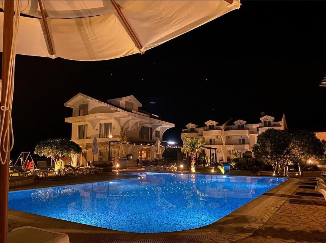 Hotel Comfort & Villas دونجي ستوج المظهر الخارجي الصورة